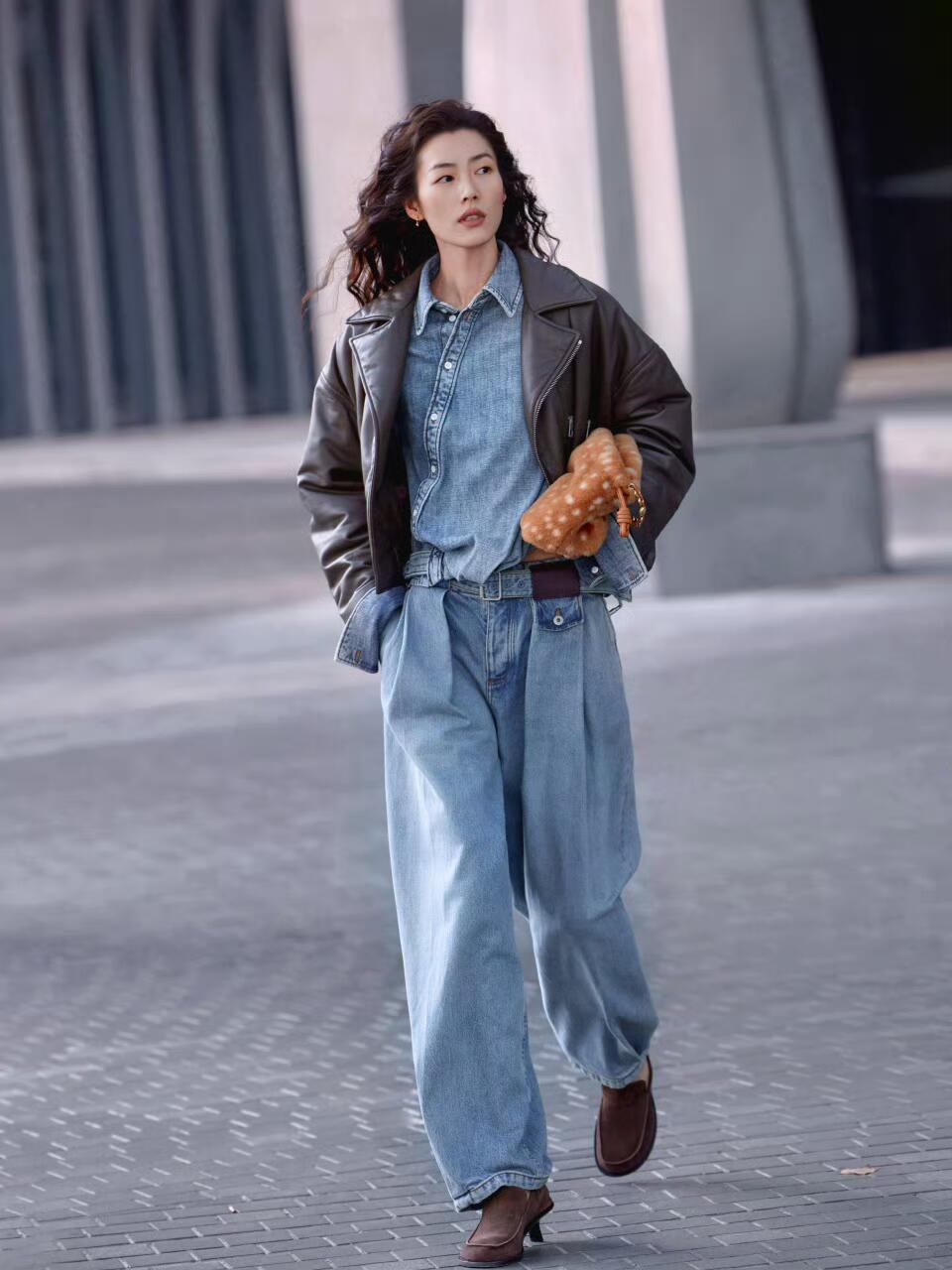 2026 Women’s GS Leather Patch Jeans (EE408)