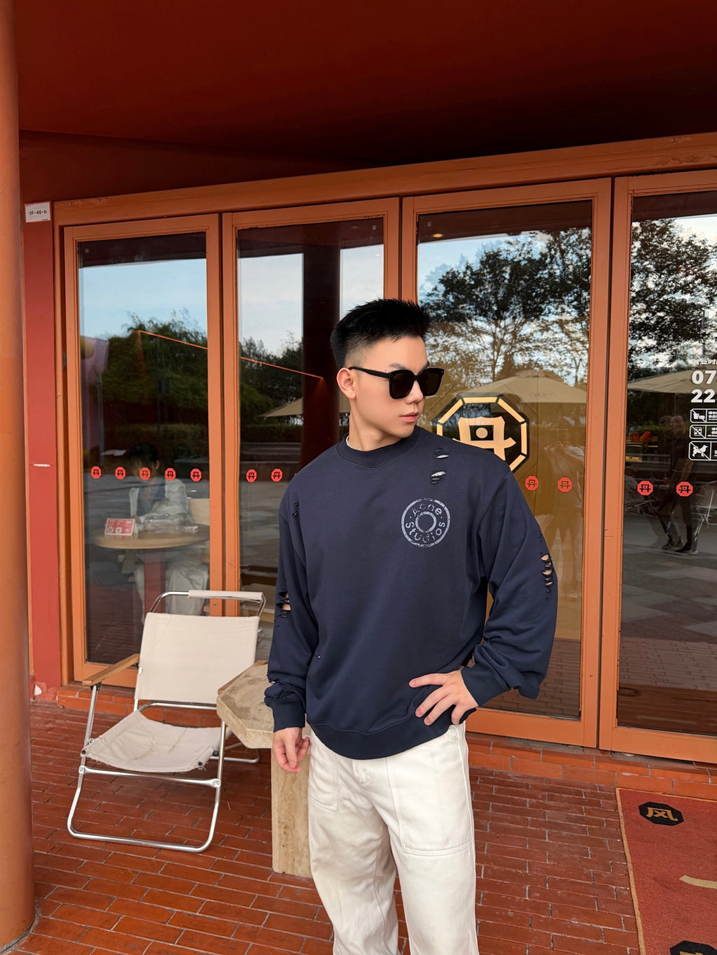 2026 New Model GS Hole-Embossed Vintage Logo Sweatshirt (AA695-A90)