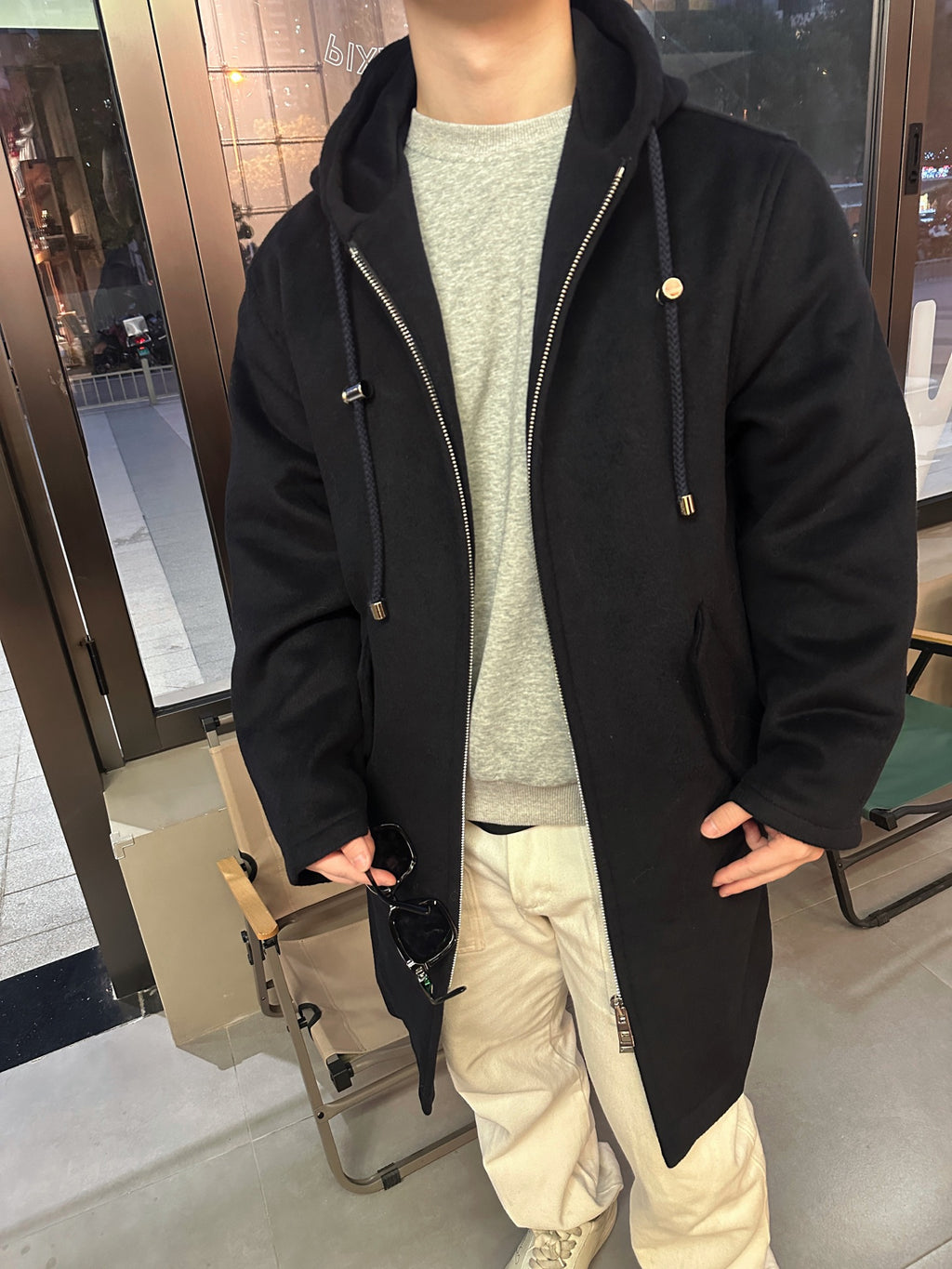 2026 New Style GS Leather Label Hooded Long Coat (25393-D40)