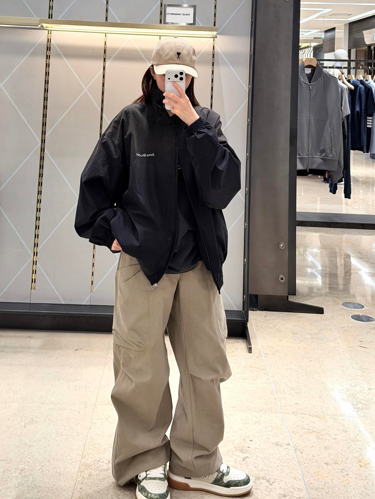 2026 New Model GS Color-Matched Logo Zip-Up Jacket (25254-B75)