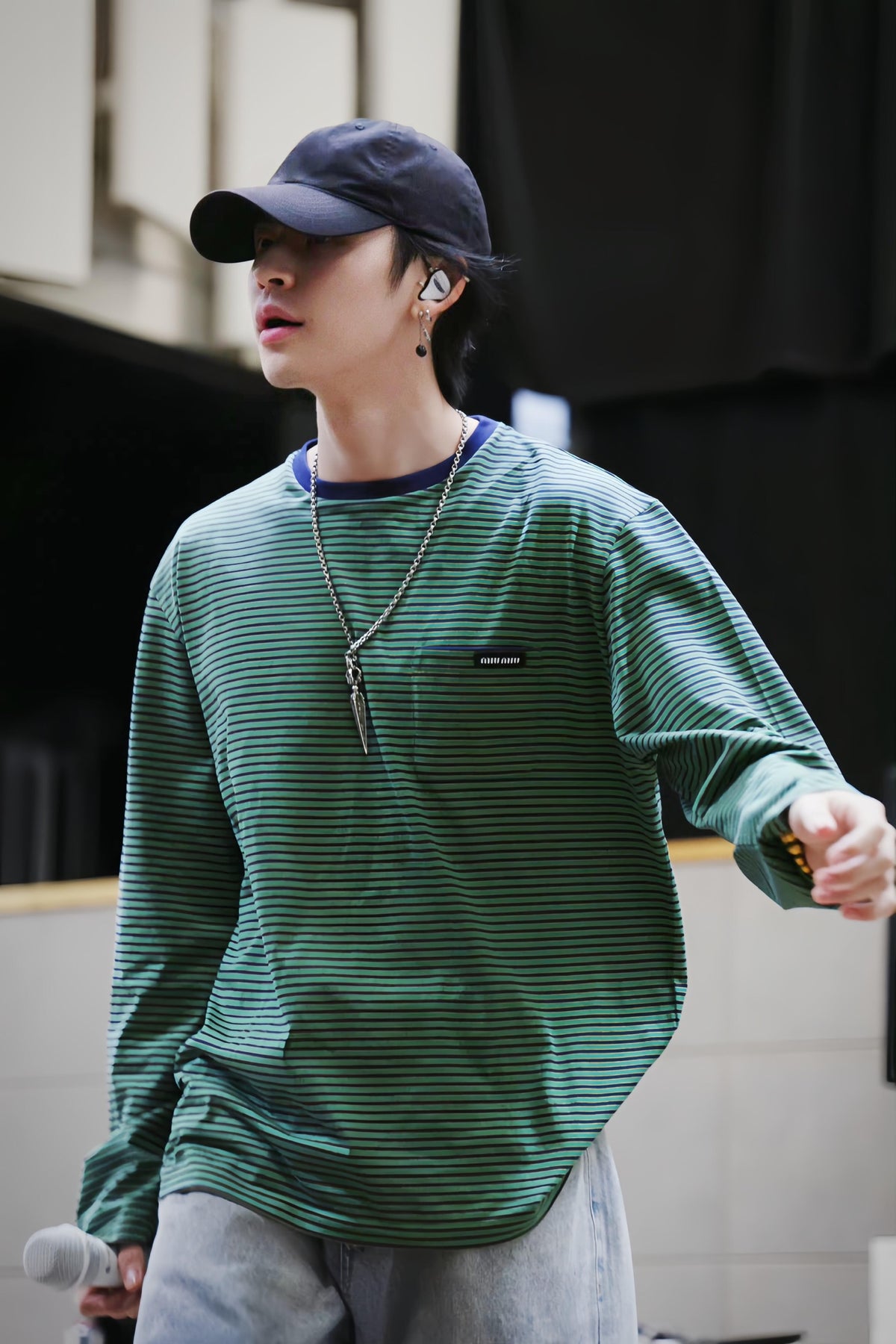 2026 New Model GS Logo Striped Long-Sleeved Shirt (CC7016-A70)