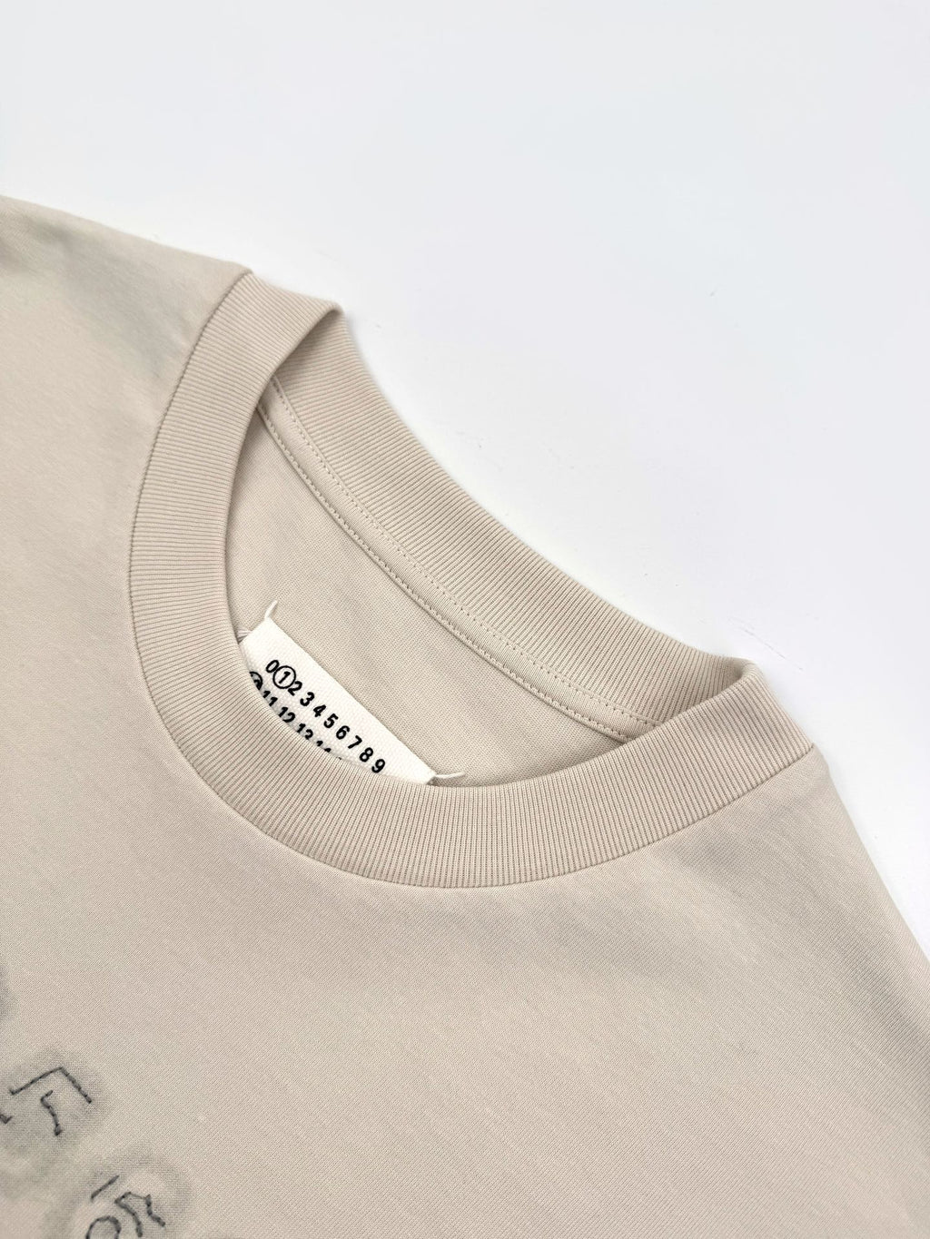 2026 New GS Embroidered Print T-Shirt (25234-A20)