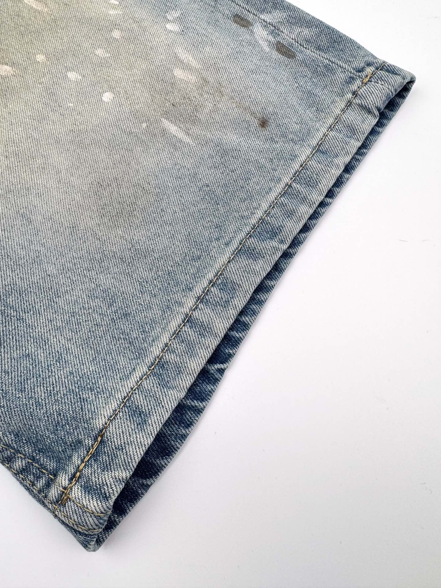 2026 New GS Ink-Washed Denim Shorts (CC956-B00)