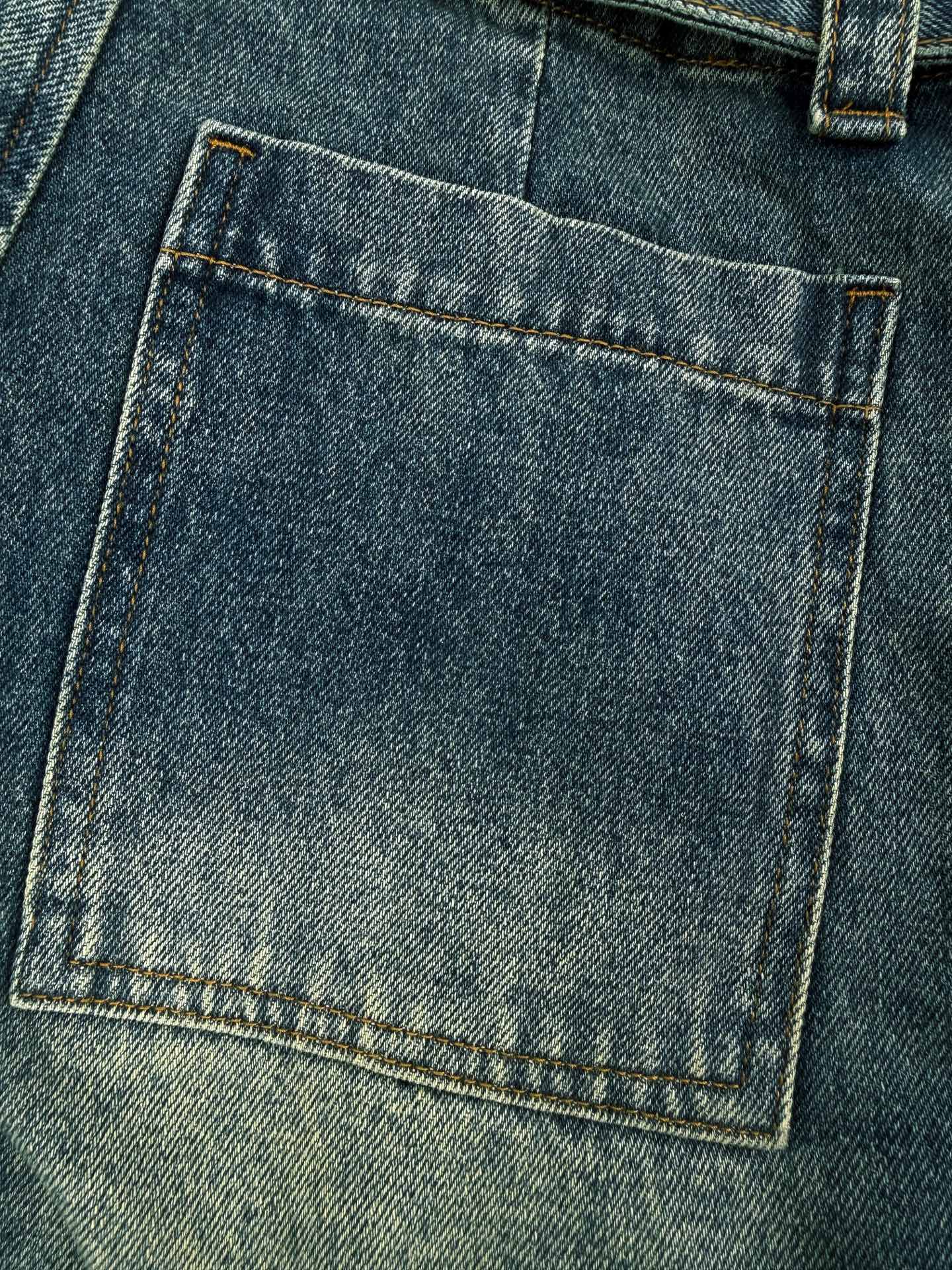 2026 New GS Leather Patch Jeans (BB828-B70)