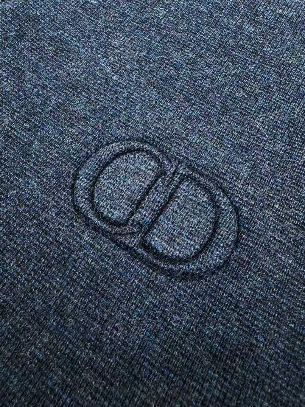 2026 New Style GS Zippered Sweater Coat (25372-B30)