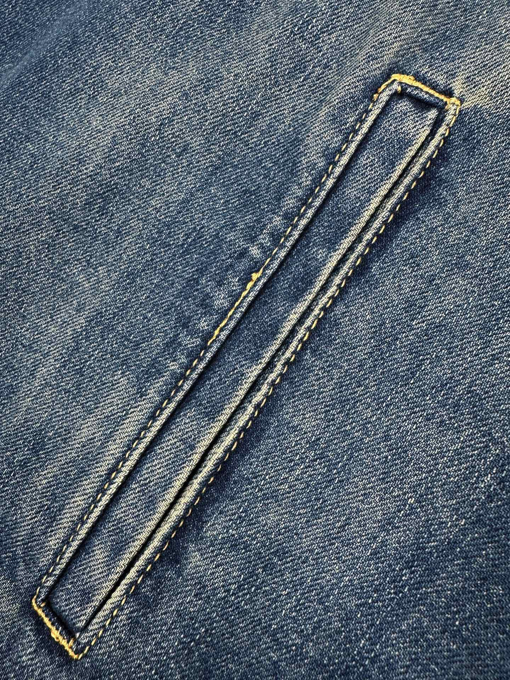 2026 New Model GS Leather Detail Denim Jacket (BB872-C25)