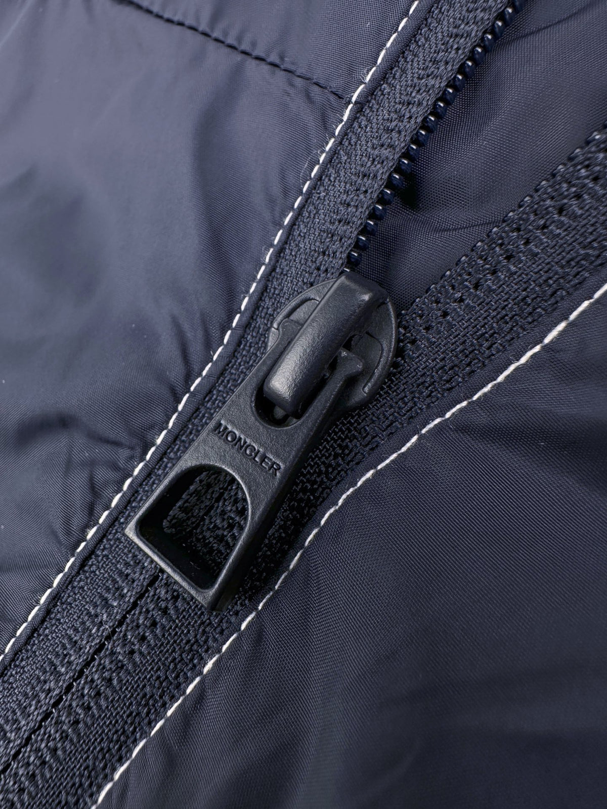 2026 New Model GS Logo Color-Contrasting Stitch Jacket (AA669-B90)