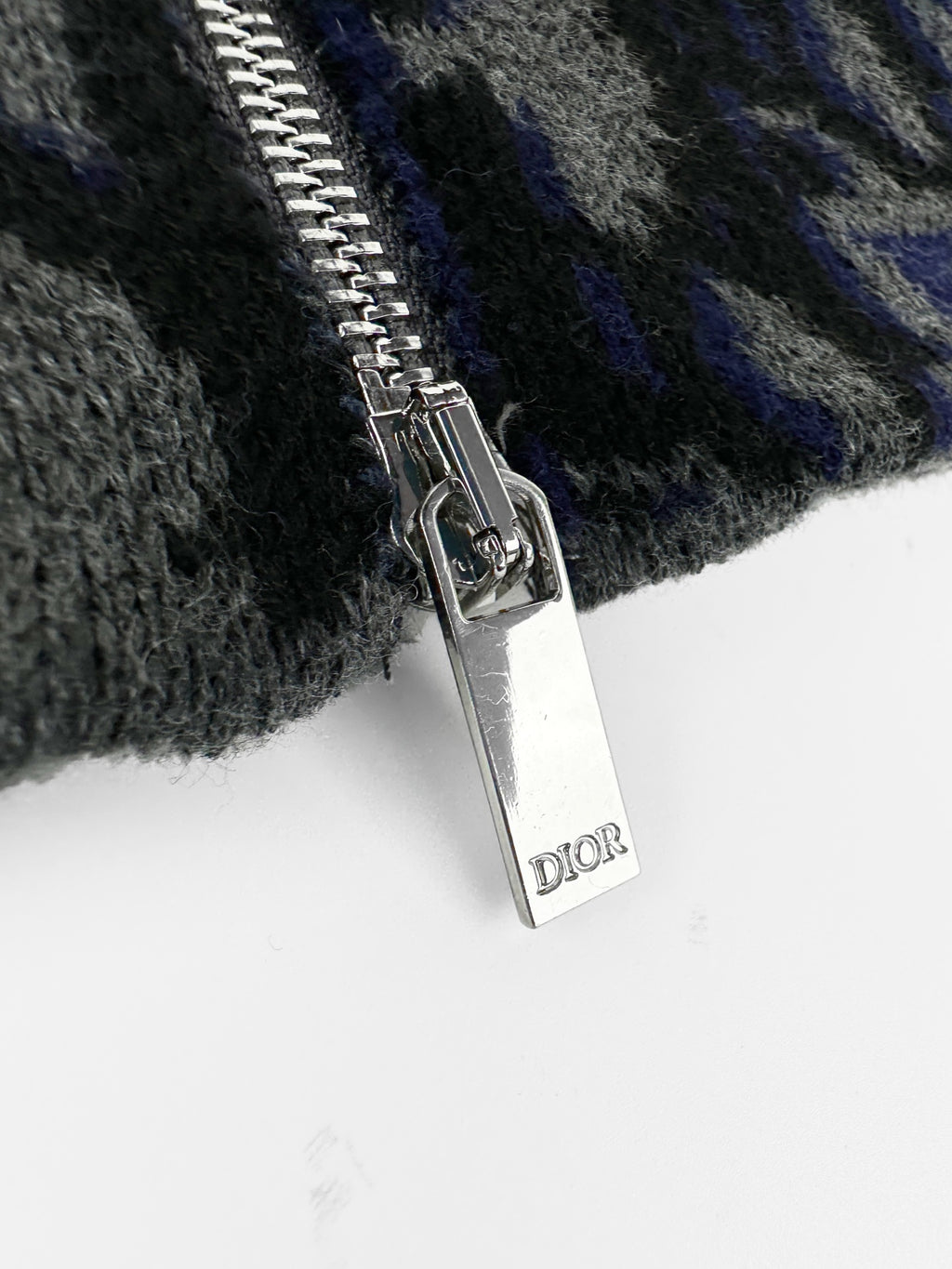 2026 New GS Gradient Full-print Sweater Coat (AA637-C10)