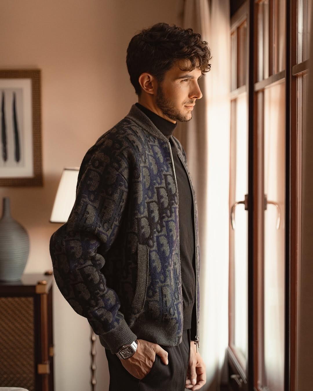 2026 New GS Gradient Full-print Sweater Coat (AA637-C10)