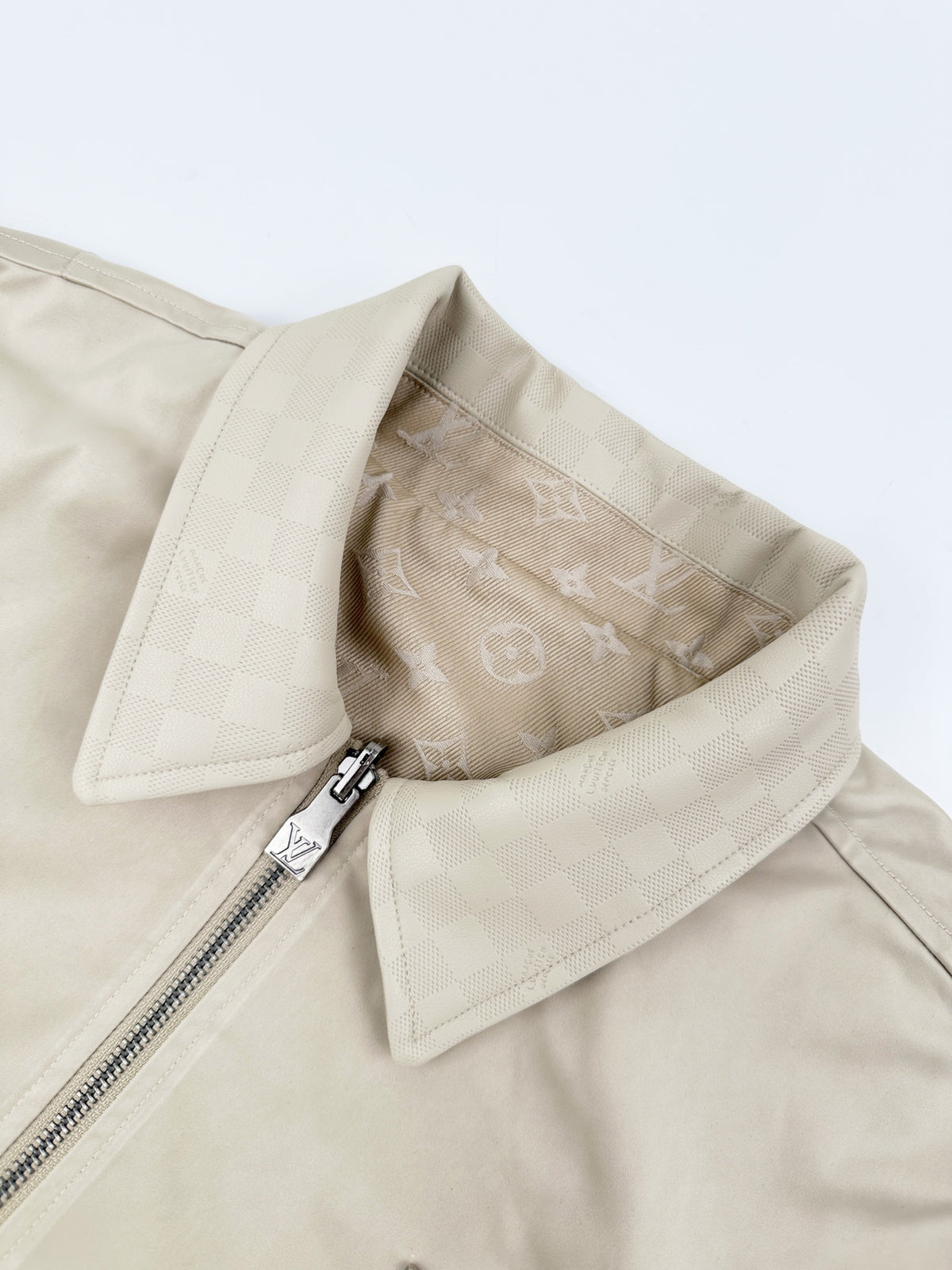 2026 New Model GS Embroidered Double-Sided Wearable Jacket (AA632-C20)