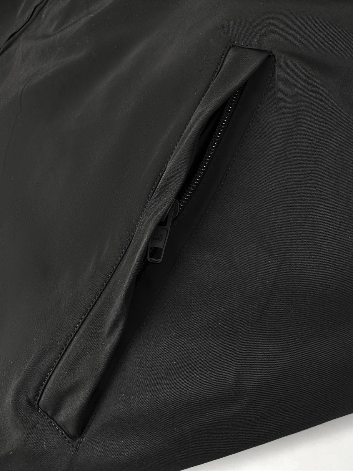 2026 New Model GS Embroidered Ribbon Hooded Jacket (BB4020-C05)